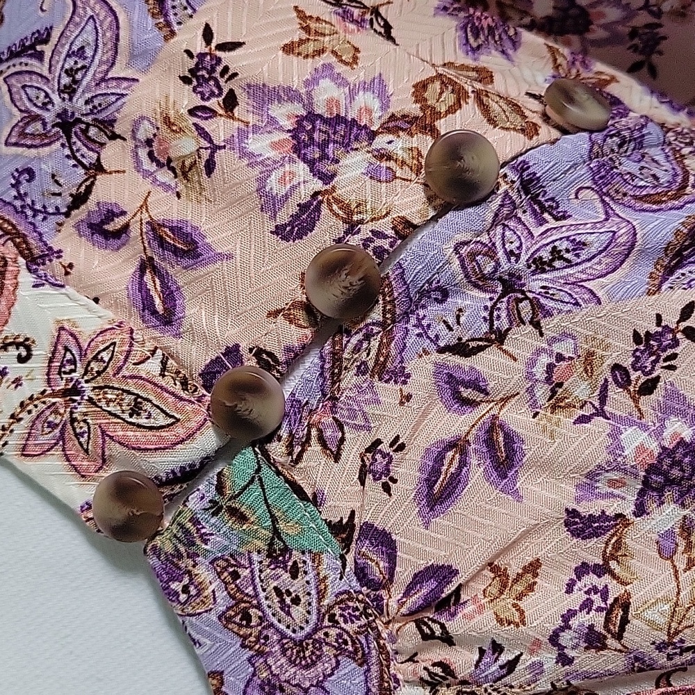 Floral Blouse - Picture 3 of 4